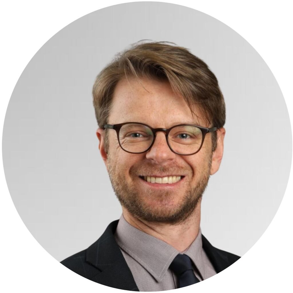 Mr. Rafał Lew Starowicz